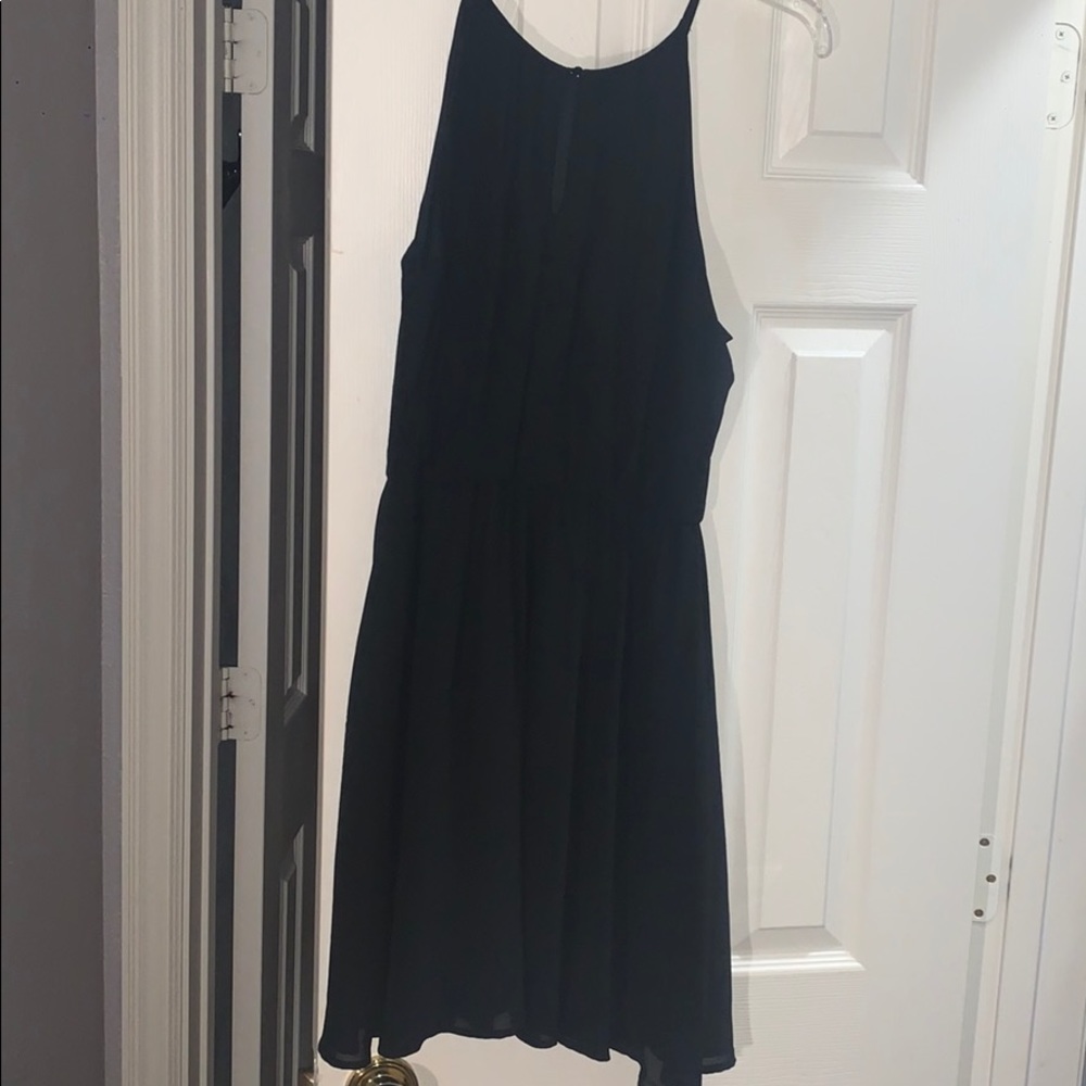 Lush dress - Picture 2 of 5